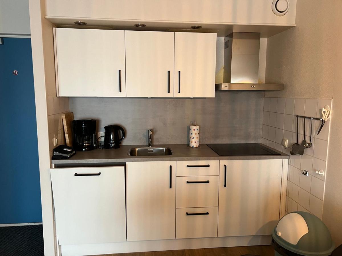 Appartement Ut & Thus, Resort Amelander Kaap Hollum  Exterior photo